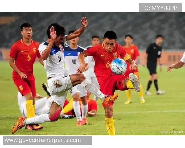 足球明星安全问题引发关注如何保障他们的隐私与人身安全